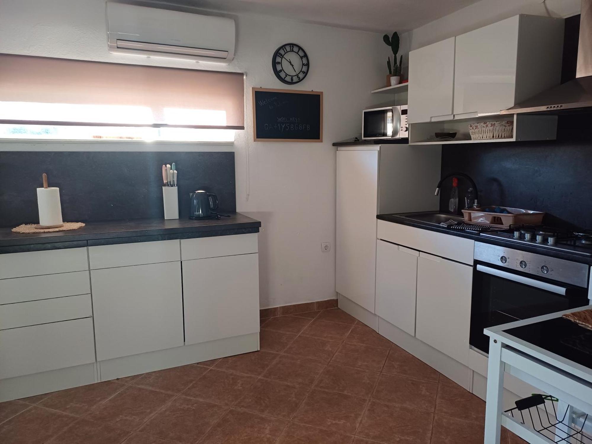 Holiday House Pulina 普纳特 外观 照片